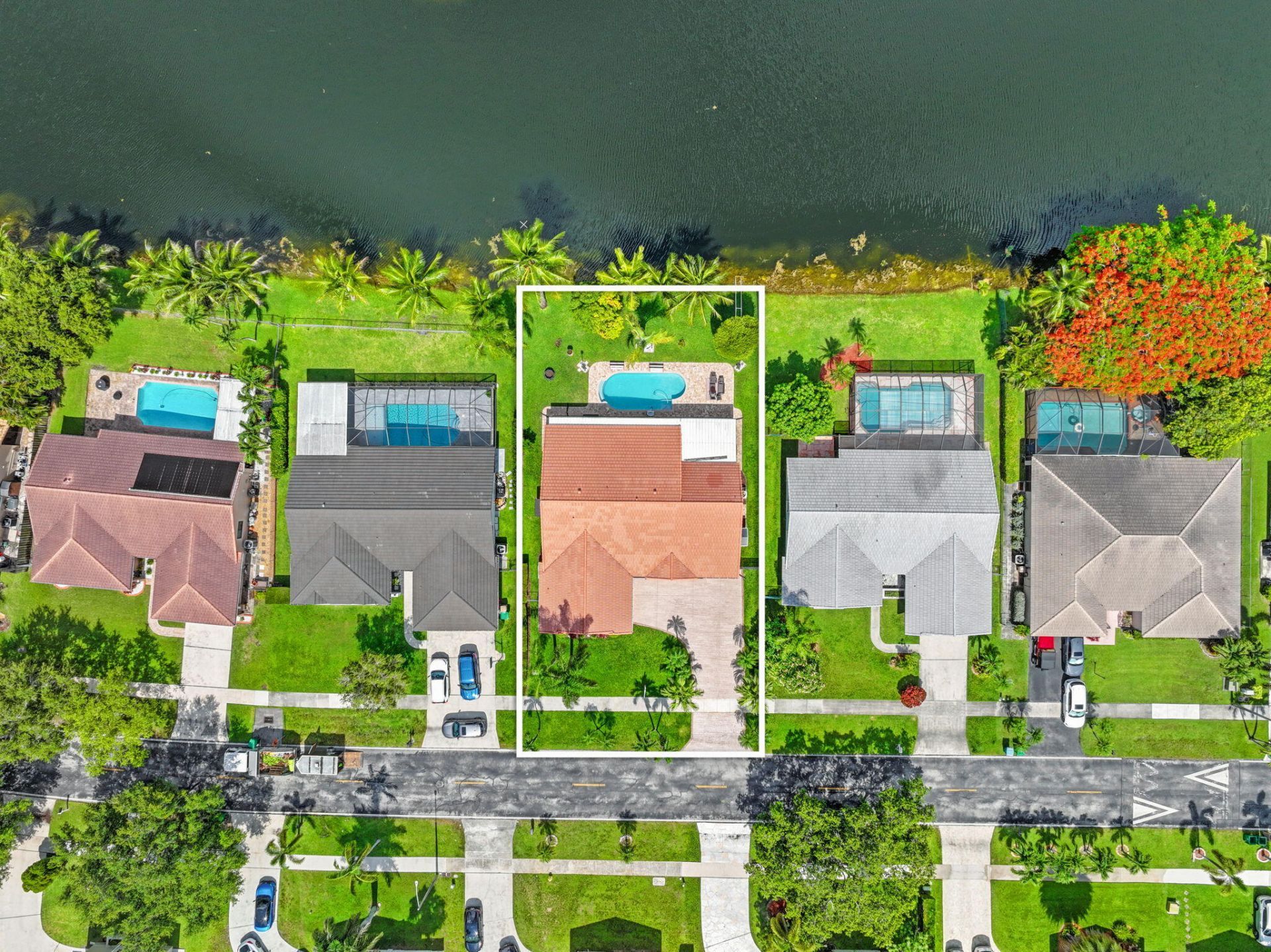5531 Hawkes Bluff Avenue, Davie, FL 33331 Photo