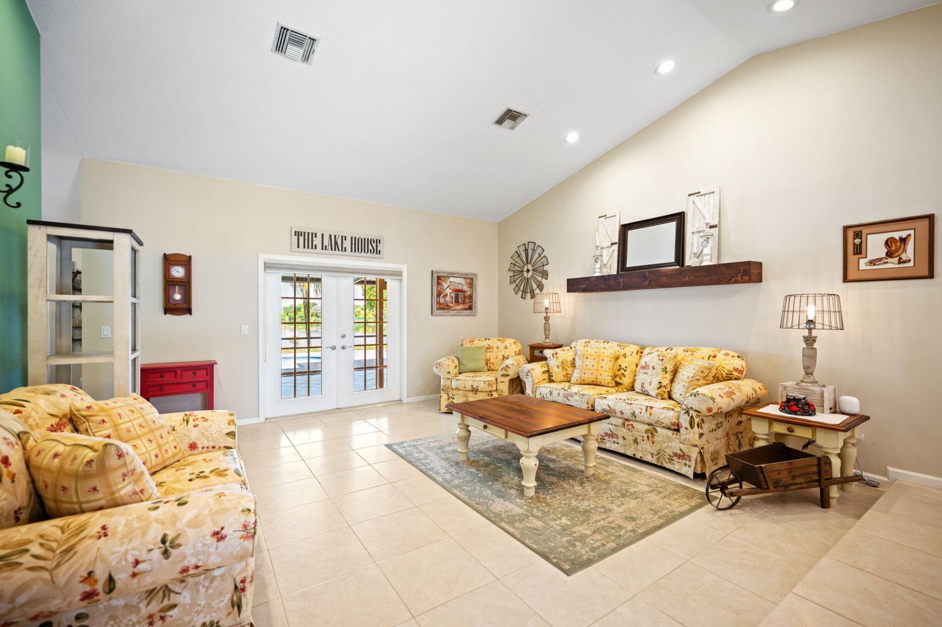 5531 Hawkes Bluff Avenue, Davie, FL 33331 Photo