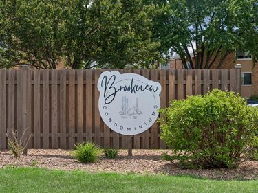 9141 Highway 55, Unit 106, Golden Valley, MN 55427