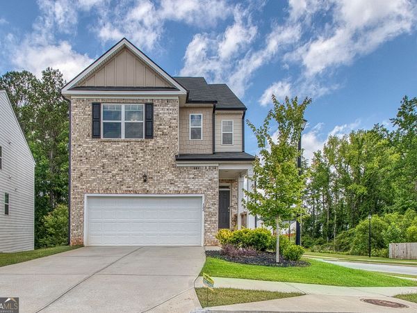 122 Silver Birch Pass, Newnan, GA 30265