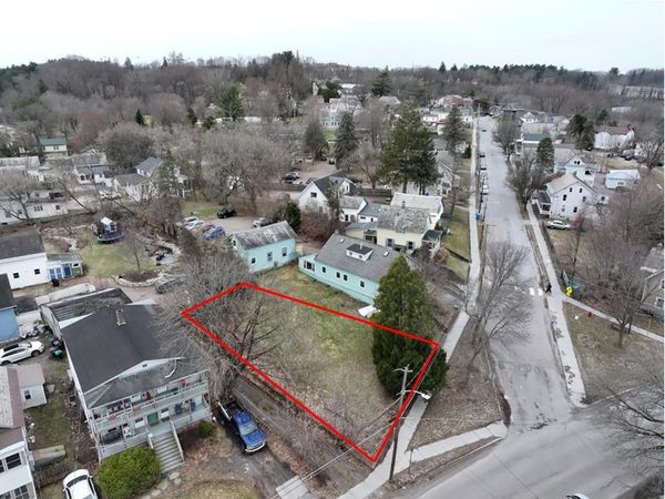 79 Chase Street, Unit Lot 2, Burlington, VT 05401