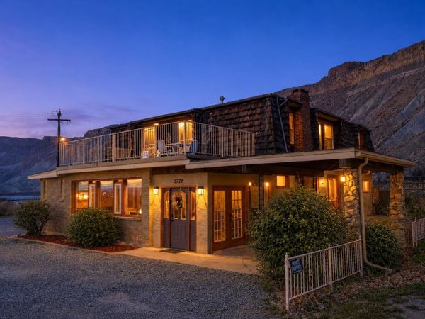 3728 G 7/10 Road, Palisade, CO 81526