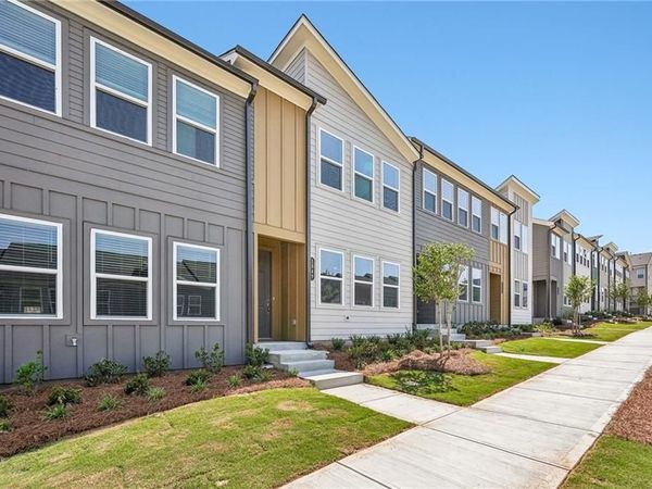 1617 Worley Way NW, Atlanta, GA 30318