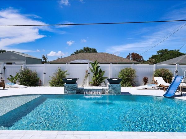1426 24th Street SW, Vero Beach, FL 32962