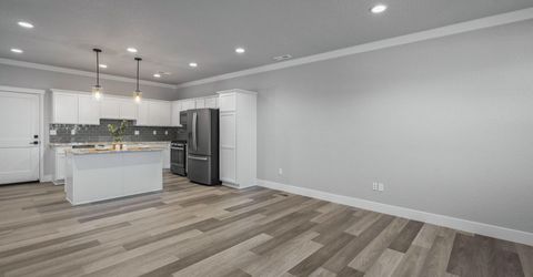 18663 Village Center Drive, Reno, NV 89508 Photo