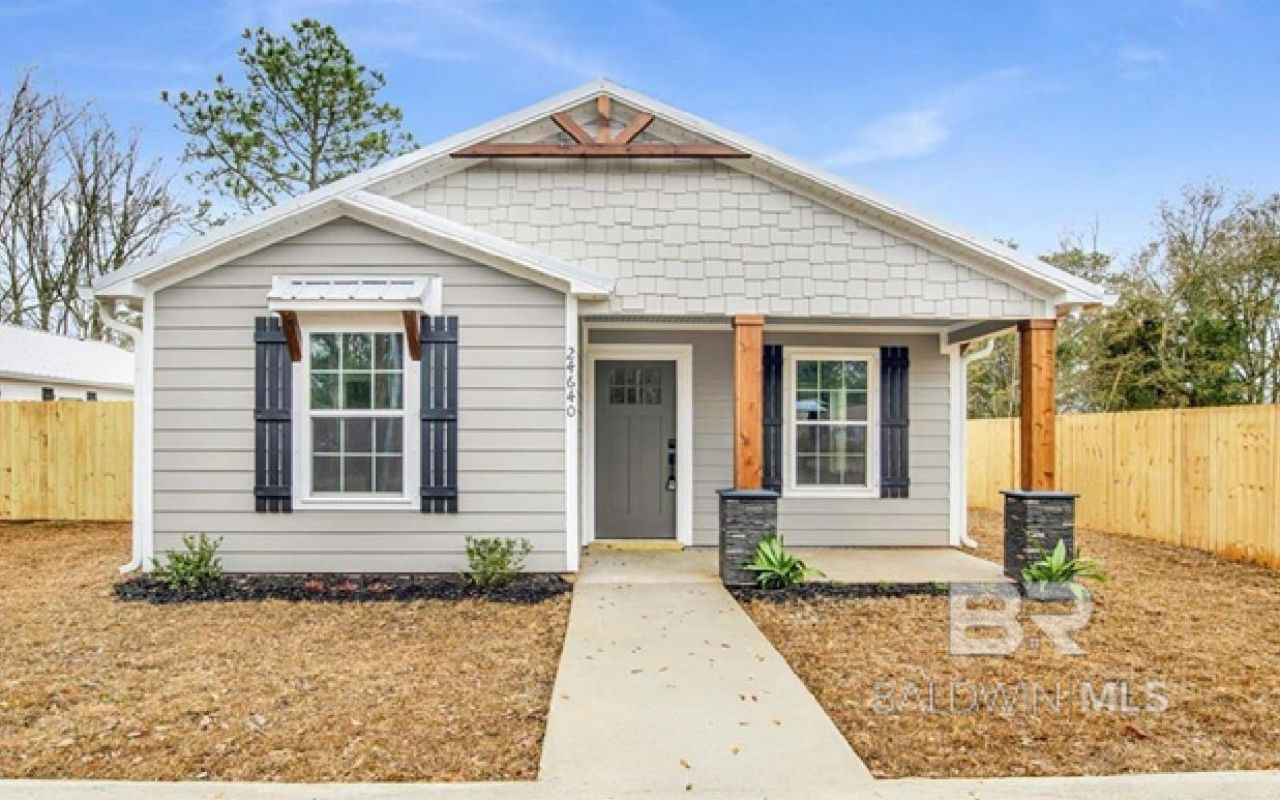 24640 Olive Street, Elberta, AL 36530 Main Photo