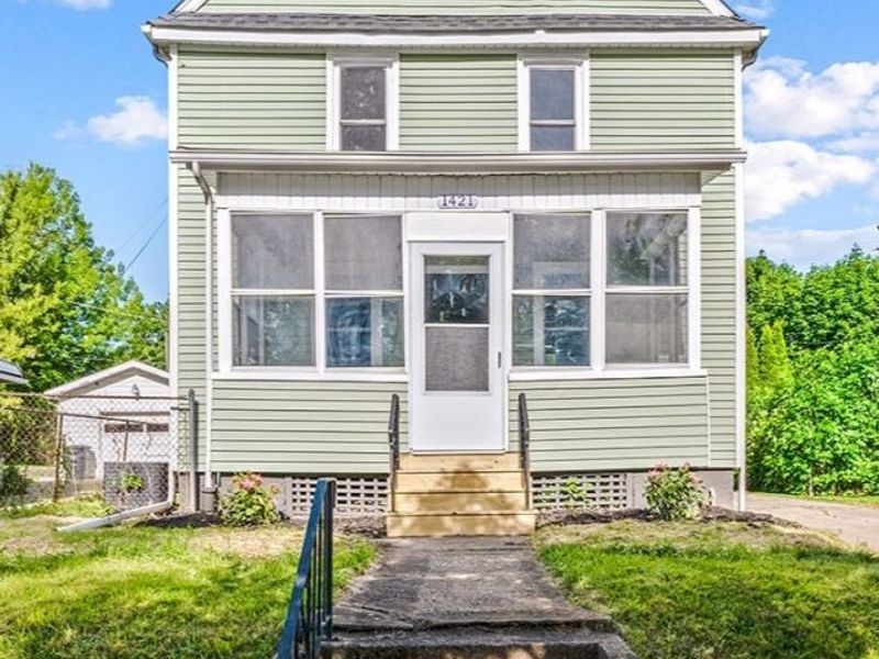 1421 Elder Avenue, Akron, OH 44301 Photo 2
