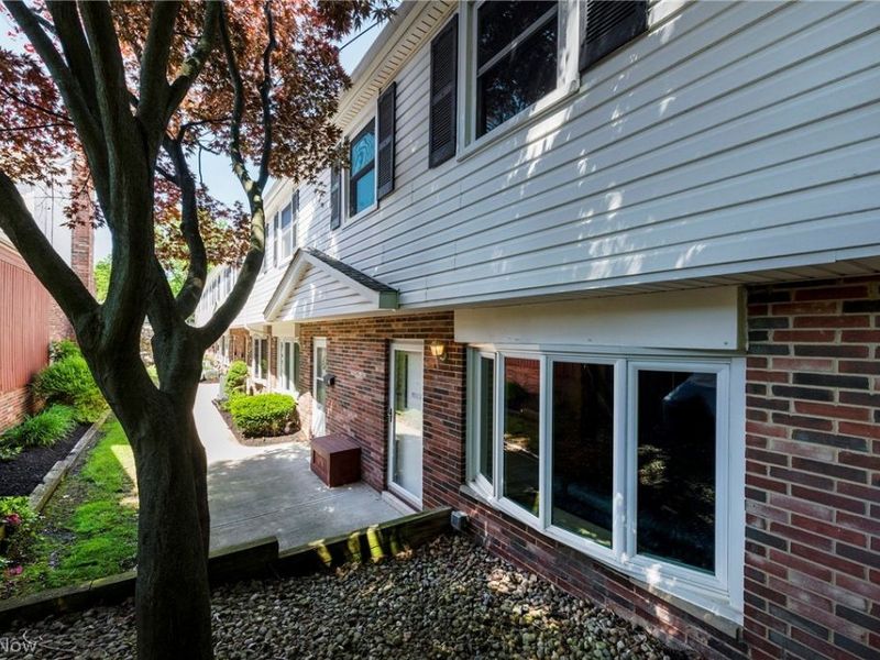 6484 State Road, Parma, OH 44134 Photo 3