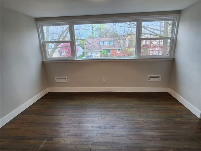 2536 Claver Road, University Heights, OH 44118 Photo 12