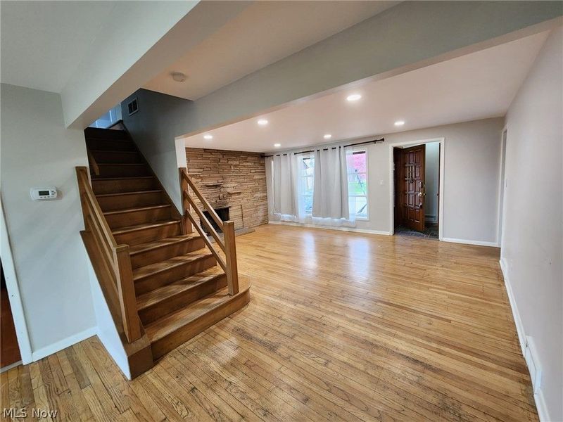 2536 Claver Road, University Heights, OH 44118 Photo 3