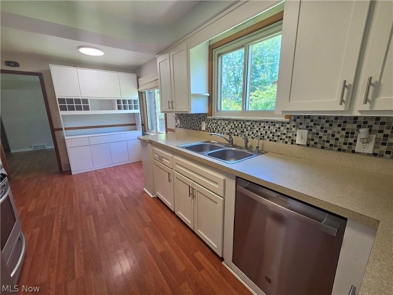 2536 Claver Road, University Heights, OH 44118 Photo 6
