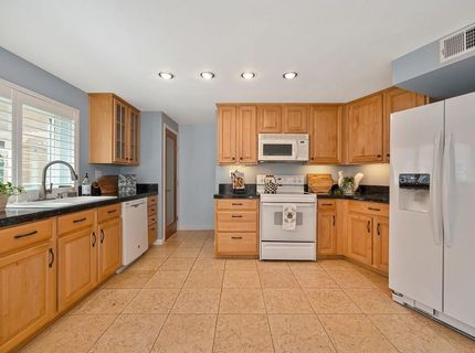 3092 Swallows Nest Dr, Sacramento, CA 95833 Photo