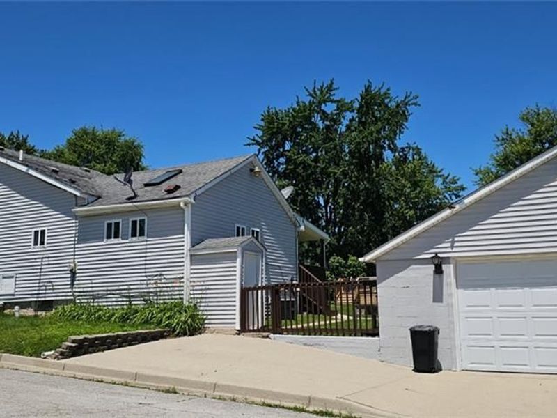 700 Walnut Street, Lewisburg, OH 45338 Photo 4