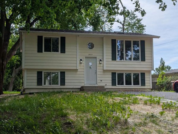 35777 N Helendale Road , Ingleside, IL 60041