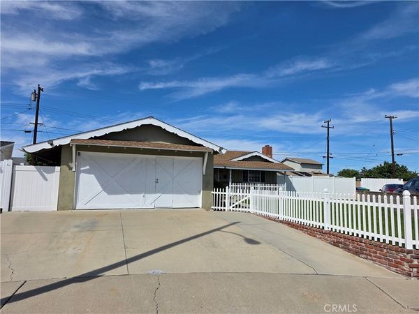 10820 Hamden , Stanton, CA 90680