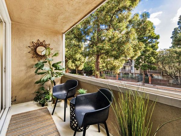 6405 Green Valley Circle , Unit 209, Culver City, CA 90230
