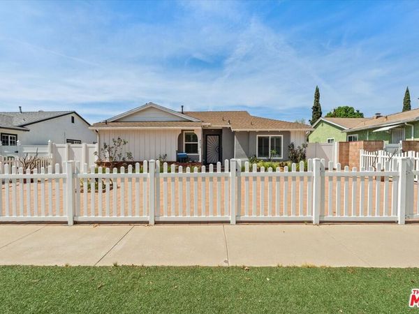 9313 Hayvenhurst Avenue , North Hills, CA 91343