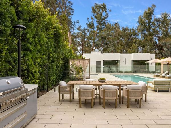 505 S Barrington Avenue , Unit 404, Los Angeles, CA 90049