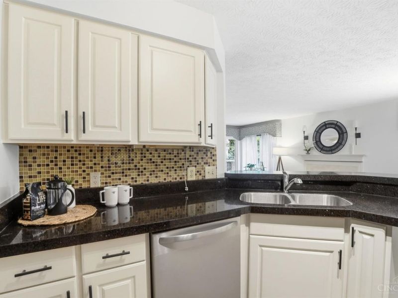 6110 Oakbridge Way, Unit 201, Miami Twp, OH 45150 Photo 20