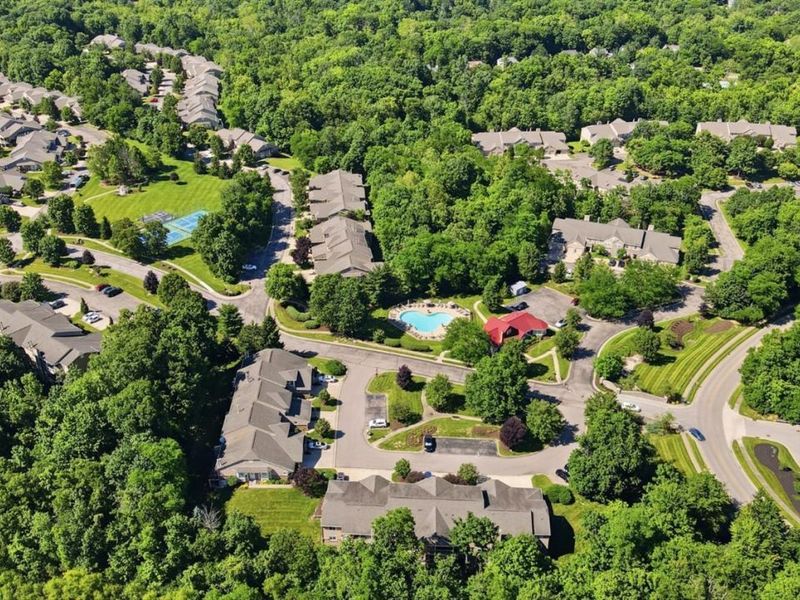 6110 Oakbridge Way, Unit 201, Miami Twp, OH 45150 Photo 3