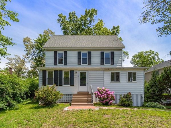 13 Highland Rd, Middleton, MA 01949