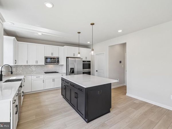 1100 REAGANS ROAD , FREDERICK, MD 21702