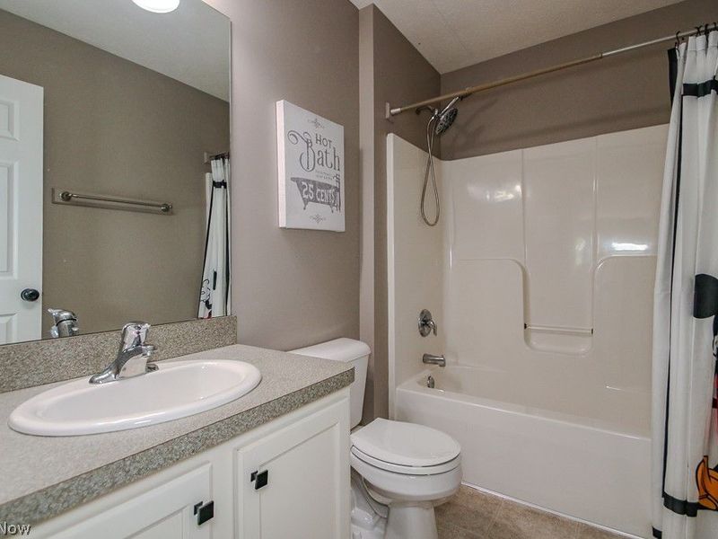 975 Outrigger Cove, Painesville Township, OH 44077 Photo 34