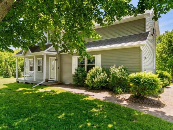 200 HAVEN LANE, Luxemburg, WI 54217