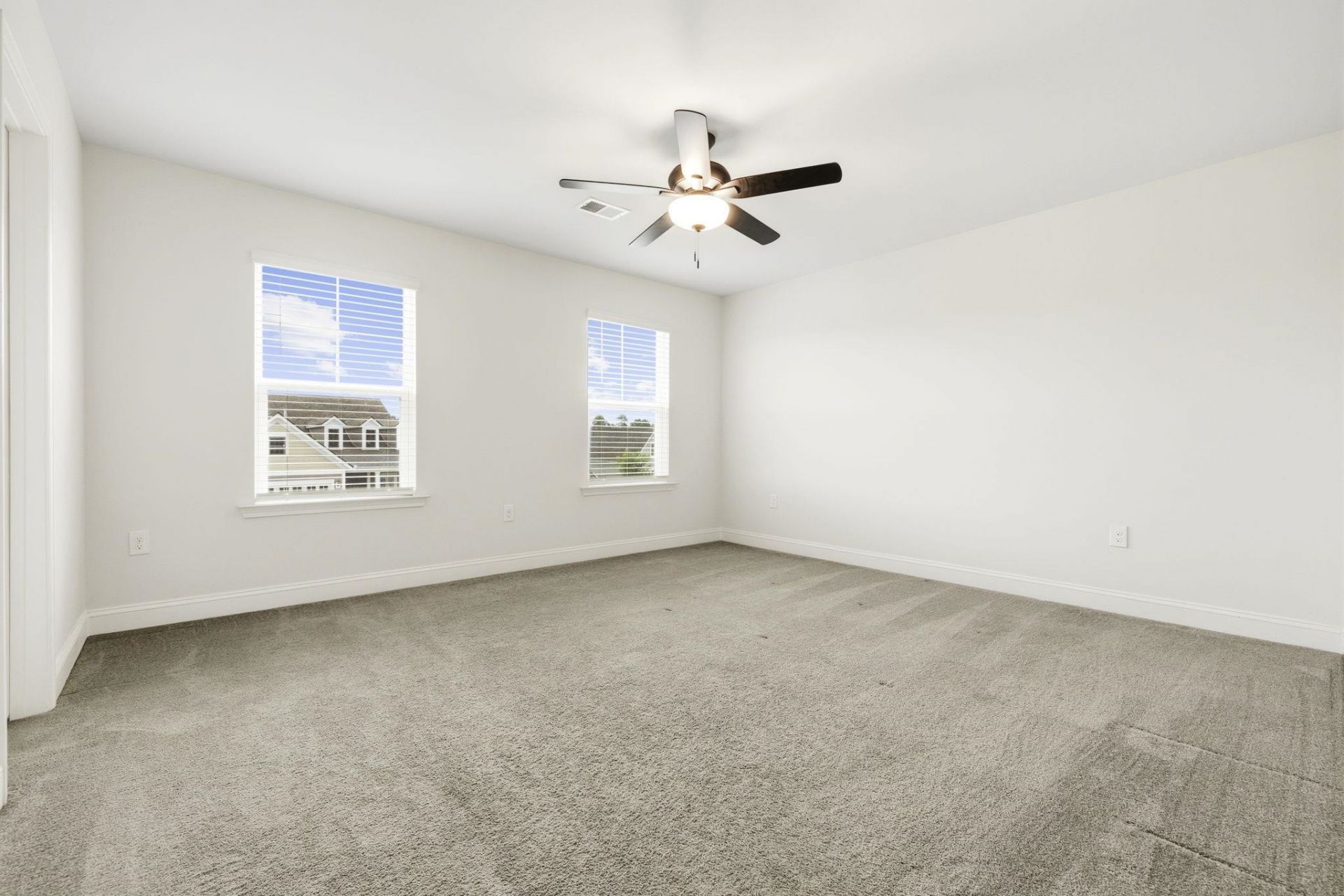 1620 Villena Dr. Photo 33