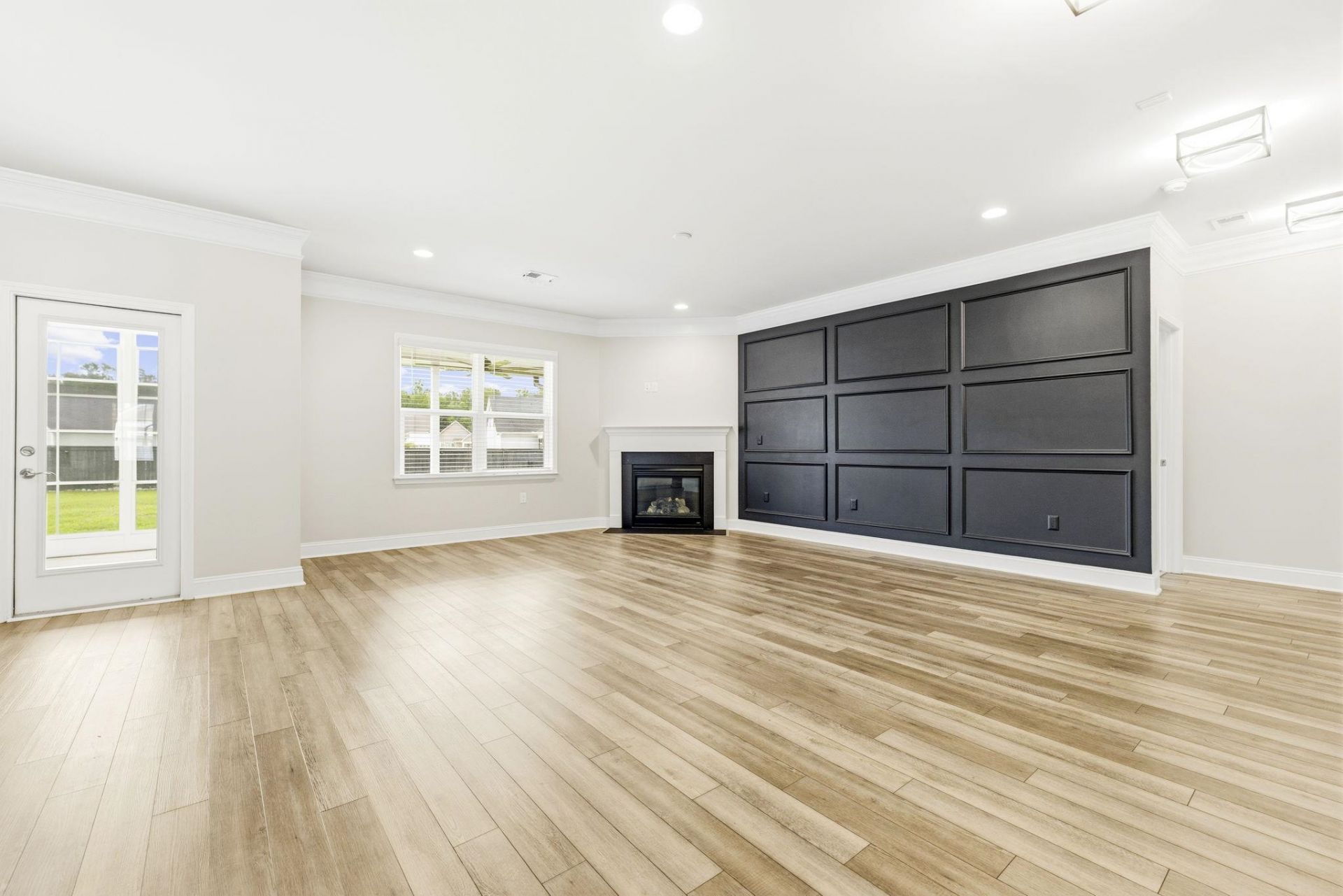 1620 Villena Dr. Photo 6