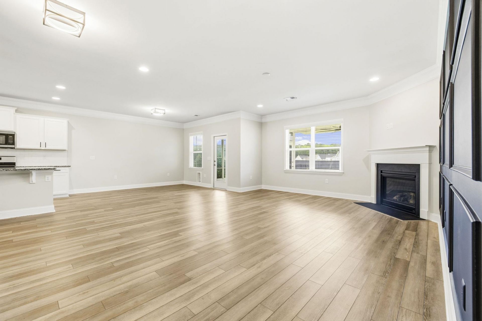 1620 Villena Dr. Photo 9
