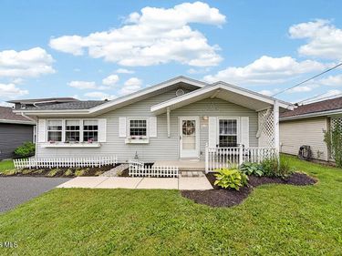 419 E Hobart Avenue, Findlay, OH 45840