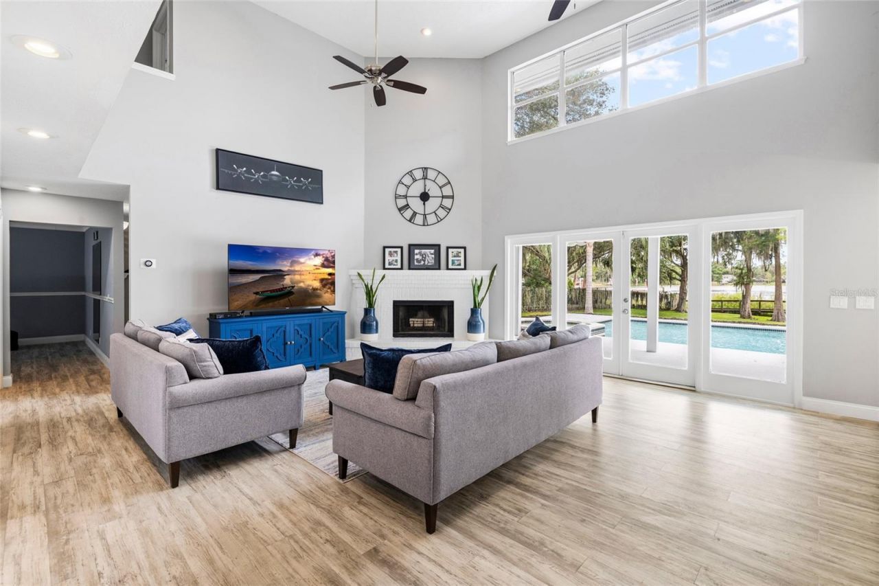 18010 Clear Lake Drive, Lutz, FL 33548 Photo