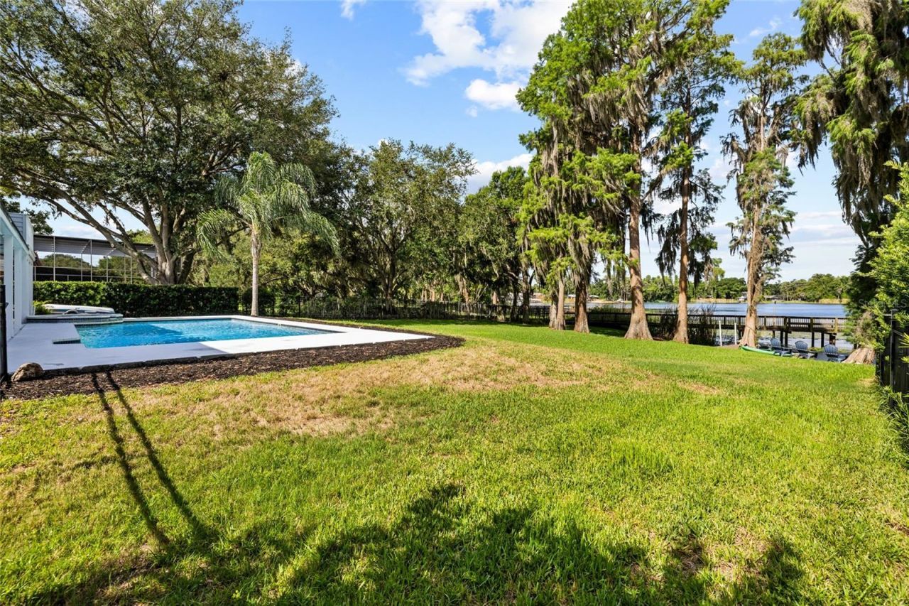 18010 Clear Lake Drive, Lutz, FL 33548 Photo