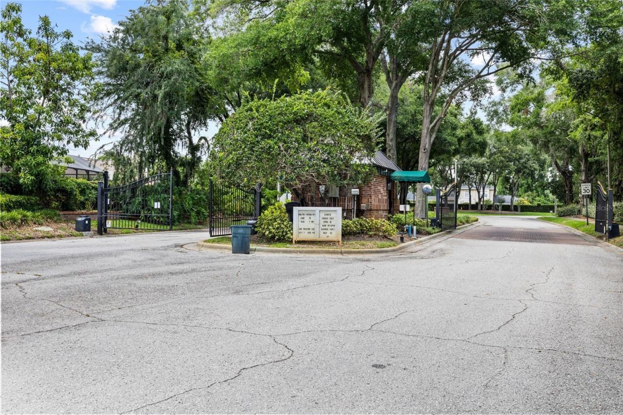 18010 Clear Lake Drive, Lutz, FL 33548 Photo