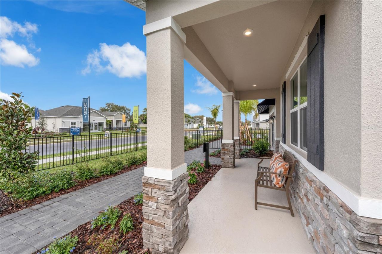 12832 Trovita Drive , Grand Island, FL 32735 Photo