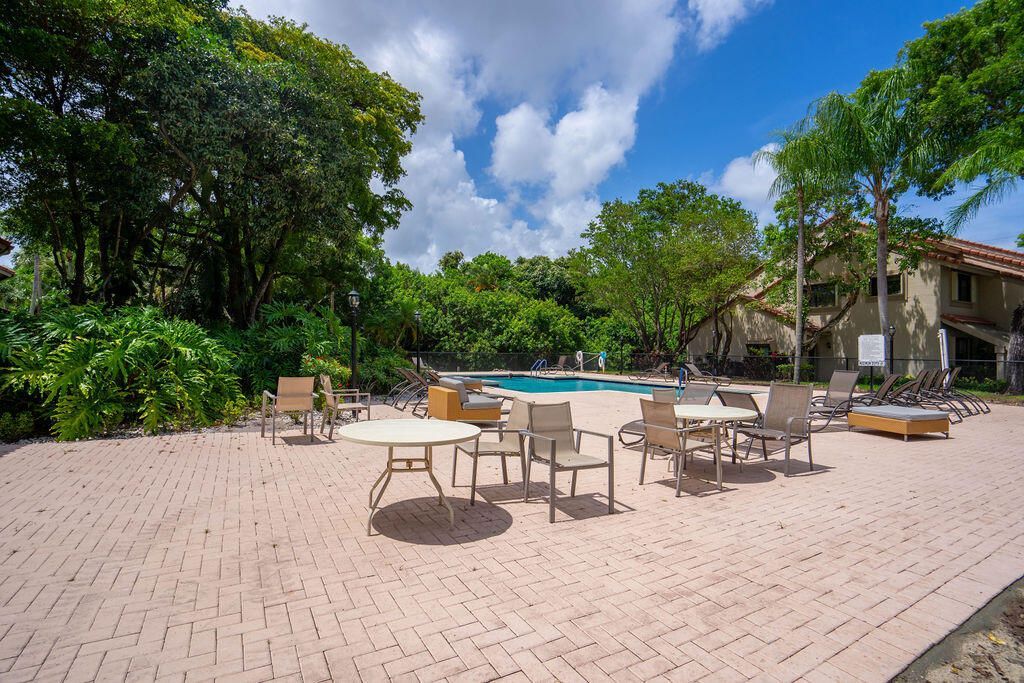 5710 Coach House Circle, Unit G, Boca Raton, FL 33486 Photo