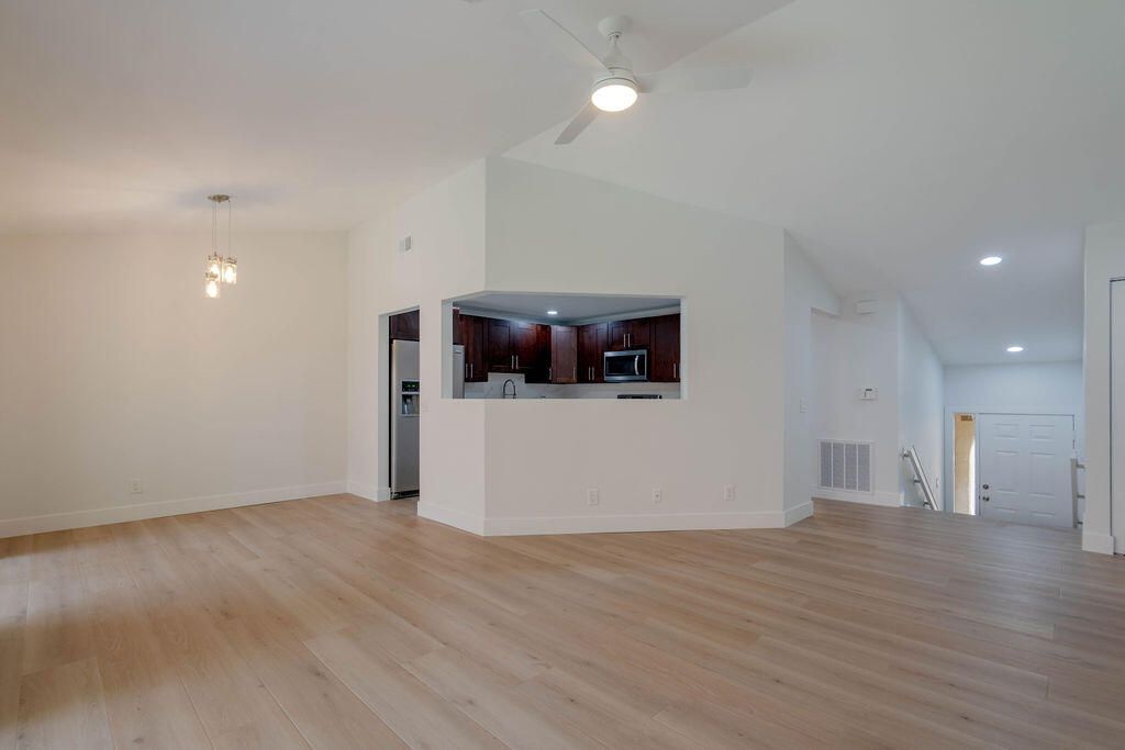 5710 Coach House Circle, Unit G, Boca Raton, FL 33486 Photo