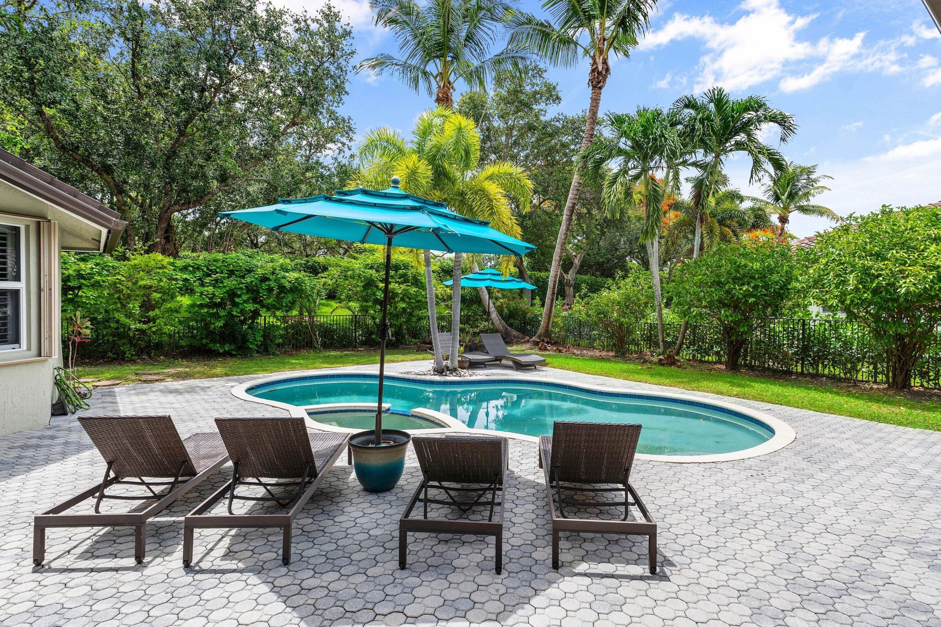 6867 NW 107th Terrace, Parkland, FL 33076 Photo