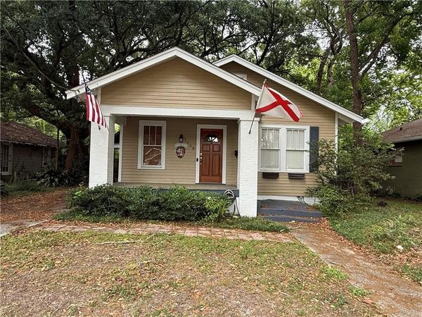 1660 Laurel Street , Mobile, AL 36604