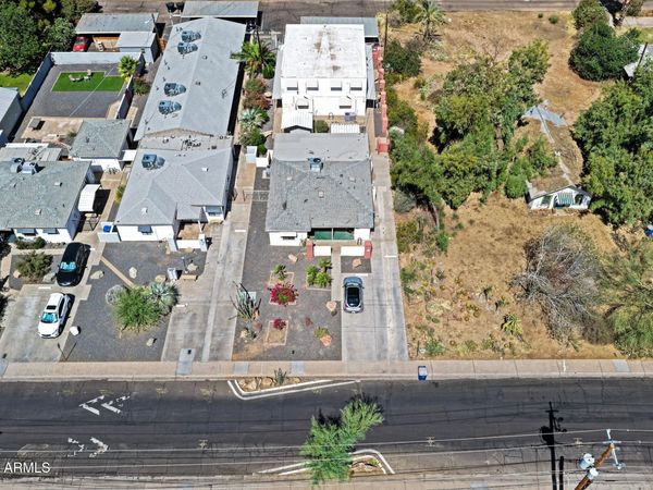 1214 S FARMER Avenue, Tempe, AZ 85281