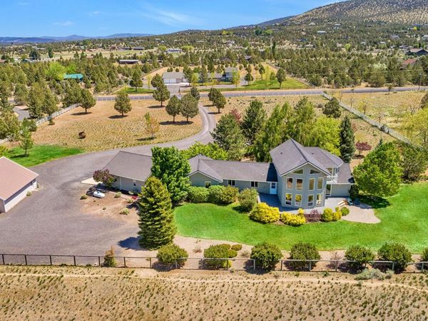 8341 SW Copley Road, Powell Butte, OR 97753