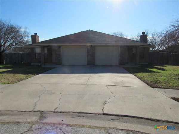 3004 Honeysuckle Circle , Unit A, Killeen, TX 76542