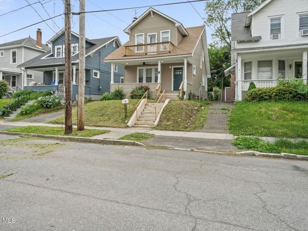22 Fairlawn Avenue, Albany, NY 12203