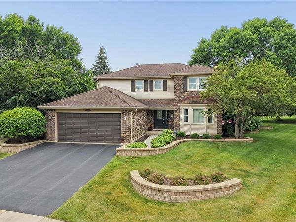 171 Denberry Court , Lake Zurich, IL 60047