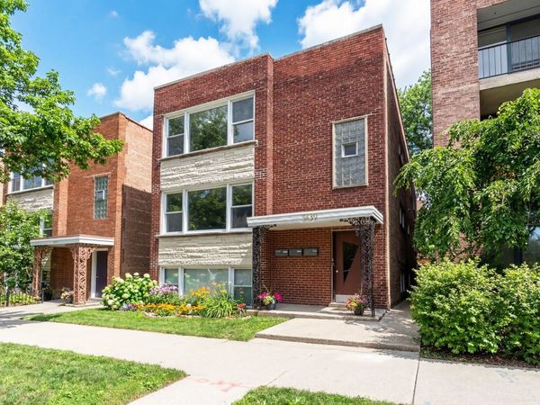 5439 N Artesian Avenue , Unit 1, Chicago, IL 60625