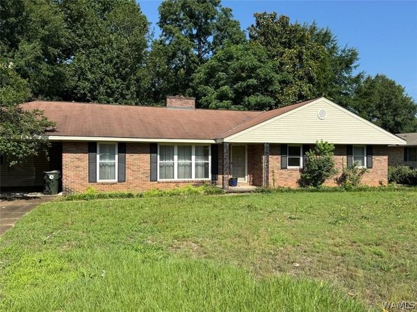 77 Arcadia Drive, Tuscaloosa, AL 35404