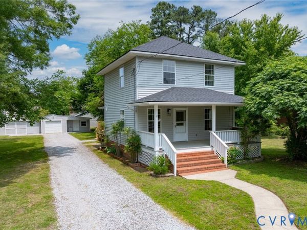 1820 10th Street , Victoria, VA 23974