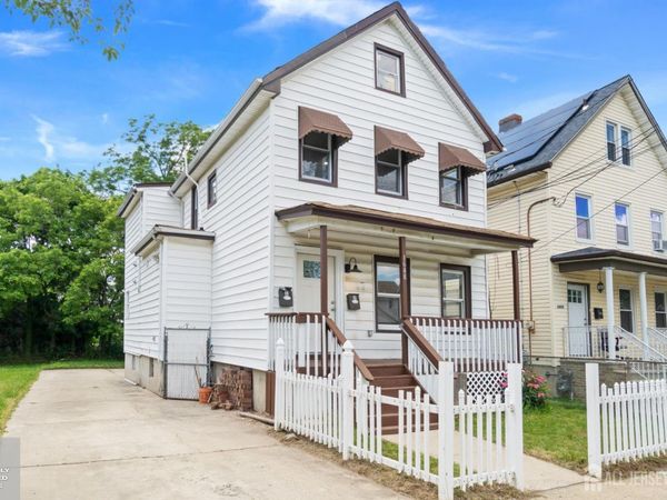 1648 essex Street, Rahway, NJ 07065
