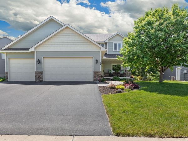 34 Windsor Wood Path , Hudson, WI 54016
